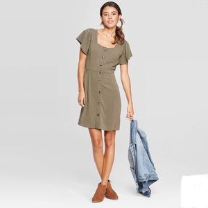Universal Thread flutter sleeve button front dress